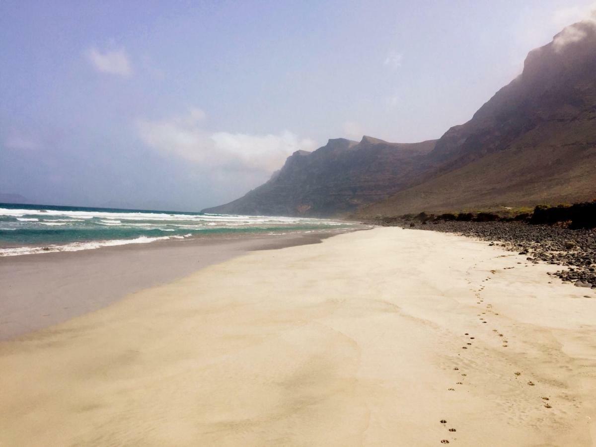 Fcg20, Famara Beach Екстер'єр фото